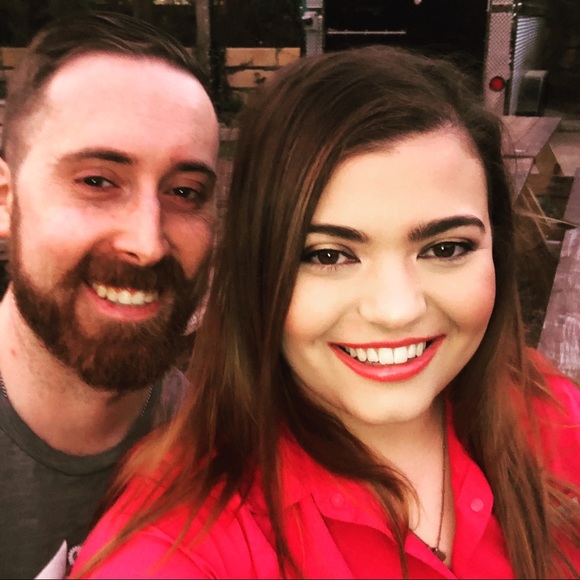 Meet your Posher, Constance - Picture 1 of 1